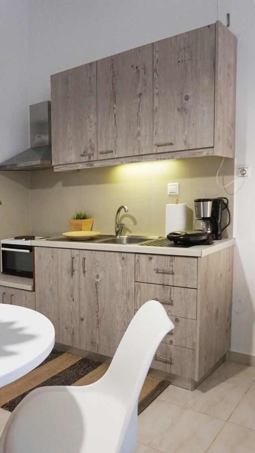 Studio Eleni - Oasis Holiday Houses Kokkinos Pyrgos Exterior foto